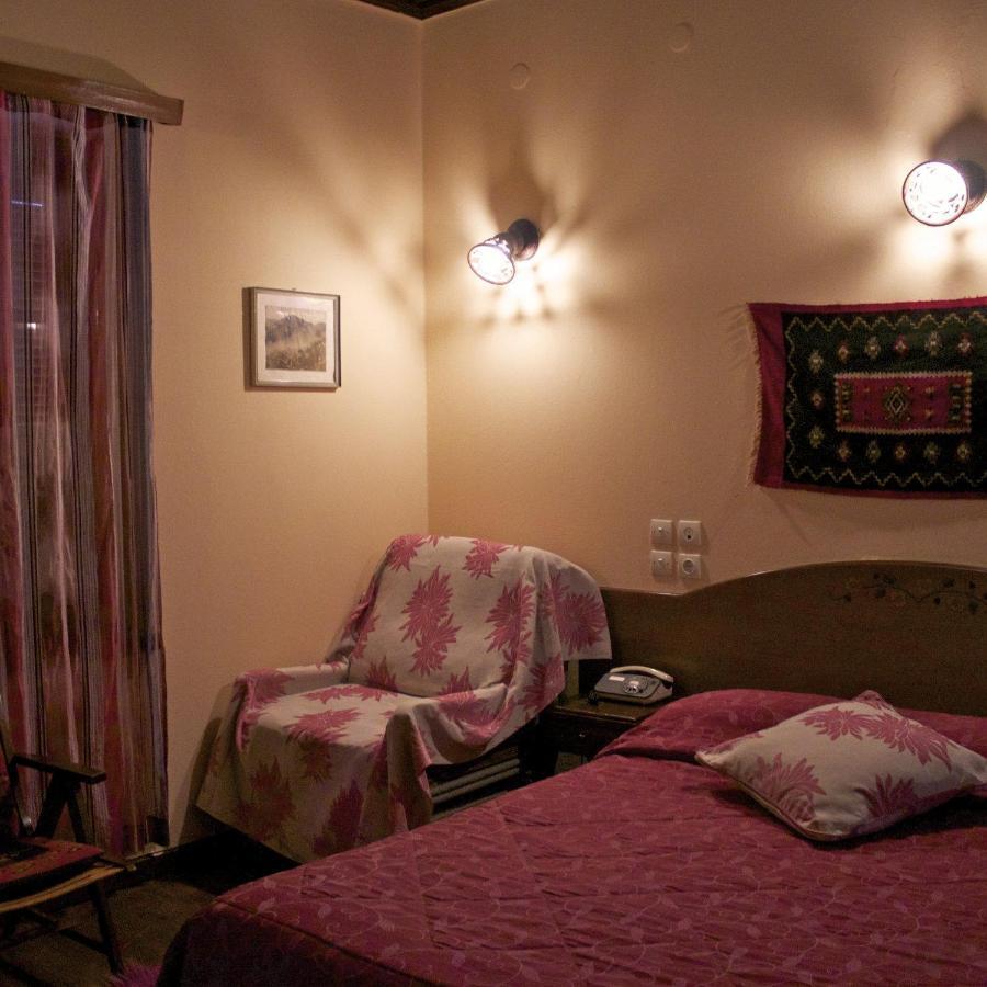 Hotel Galaxias Metsovo Pokój zdjęcie